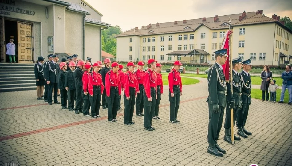 Nowi druhowie młodzieżowej drużyny OSP złożyli ślubowanie - zdjęcie 1