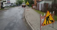 Głębokie dziury w miejskiej ulicy załatane - zdjęcie 2