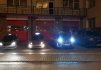 6 radiowozów na manifestacji trzech osób. "Obowiązuje zakaz spotkań bez względu na liczbę osób" - zdjęcie główne