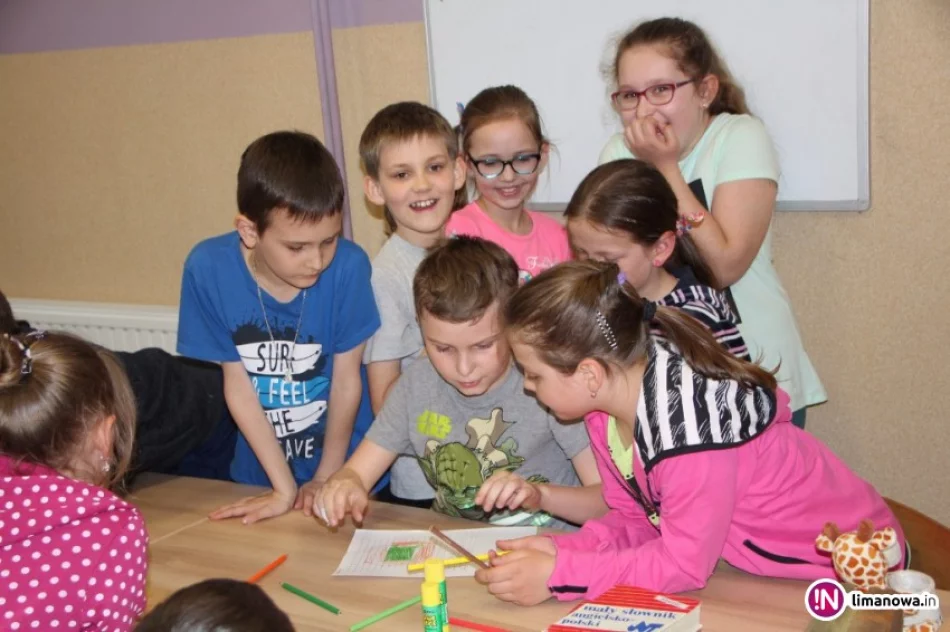 'Tajemniczy wieczór' sposobem na integrację społeczności szkolnej - zdjęcie 2