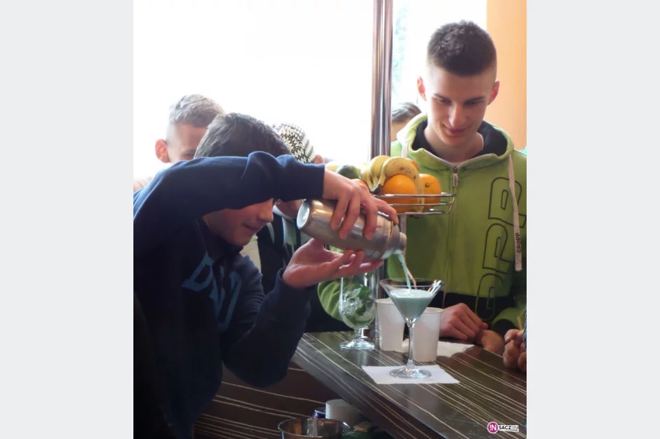 Gimnazjaliści u Reymonta w gościach - zdjęcie 4