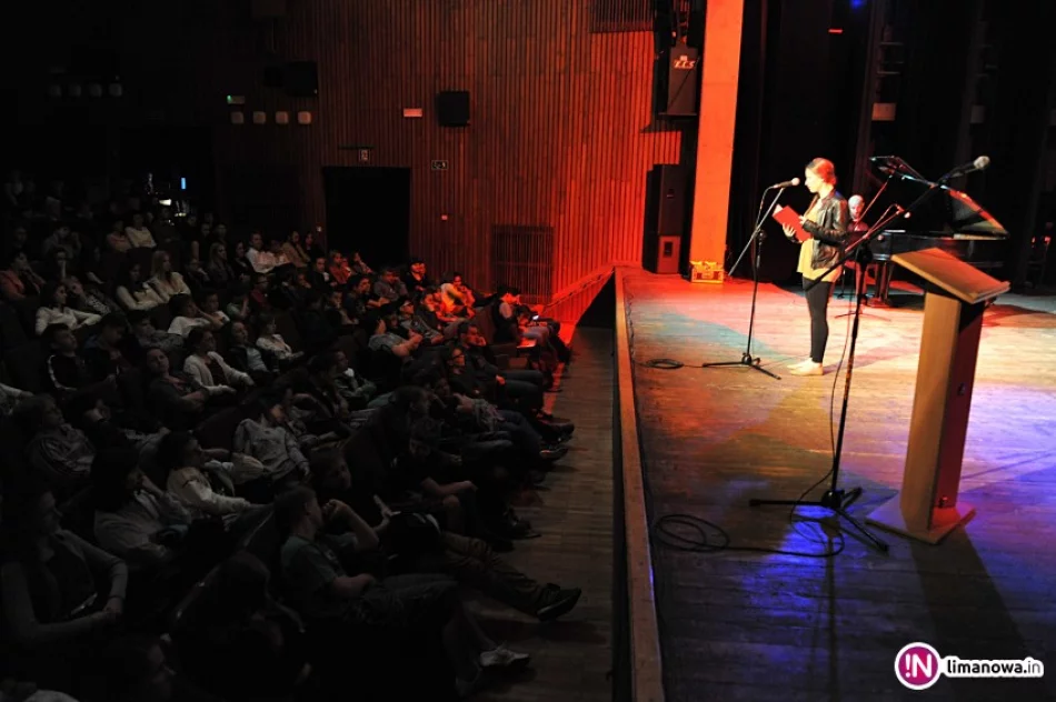 'Niewyśnione sny' podczas Limanowskiej Wiosny Poetyckiej - zdjęcie 4
