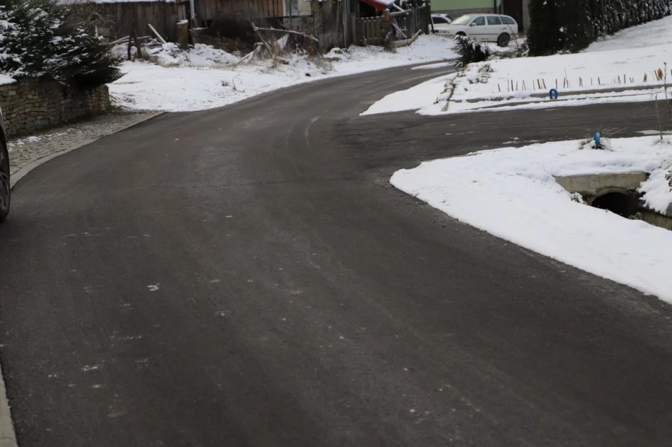 Zmodernizowano 5 odcinków dróg gminnych na długości prawie 2,5 km - zdjęcie 5