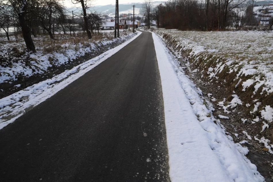 Zmodernizowano 5 odcinków dróg gminnych na długości prawie 2,5 km - zdjęcie 12