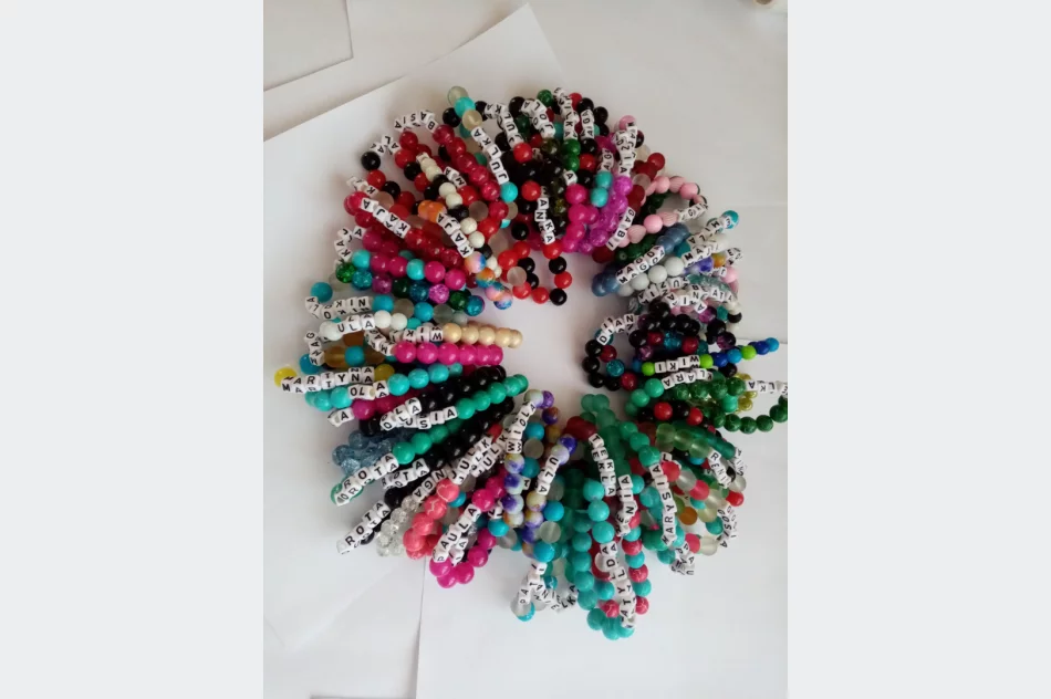 Bransoletki dziecięce z imieniem  - zdjęcie 3