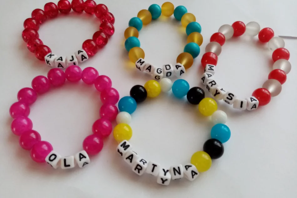 Bransoletki dziecięce z imieniem  - zdjęcie 4