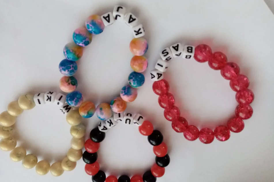 Bransoletki dziecięce z imieniem  - zdjęcie 5