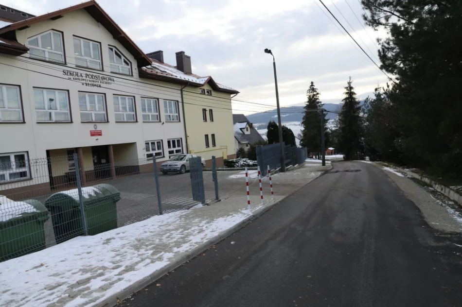 Zmodernizowano 5 odcinków dróg gminnych na długości prawie 2,5 km - zdjęcie 11