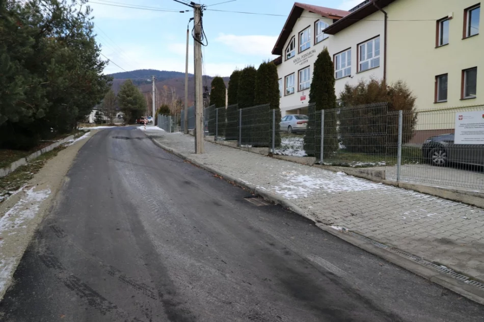 Zmodernizowano 5 odcinków dróg gminnych na długości prawie 2,5 km - zdjęcie 13