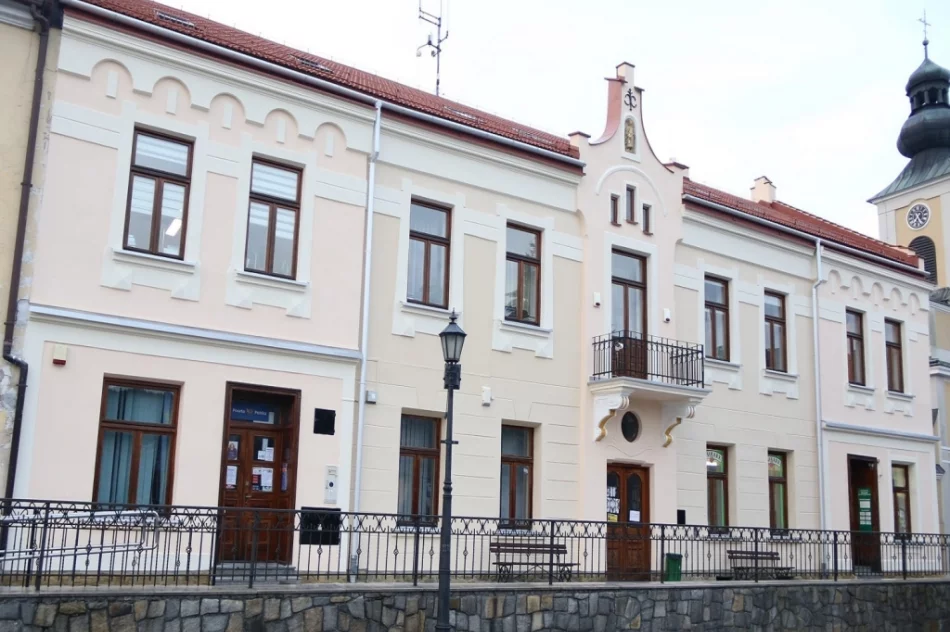 Remont zabytkowego budynku Urzędu Gminy zakończony - zdjęcie 5