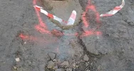 Pierwsza dziura "ogarnięta". Mieszkańcy sami zabrali się za remont ulicy - zdjęcie 2