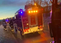 Zderzenie dwóch samochodów. Okoliczności zdarzenia są wyjaśniane - zdjęcie główne