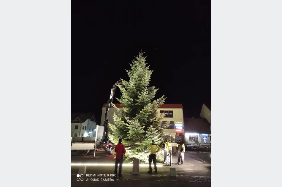 MIASTO STROI SIĘ NA ŚWIĘTA - zdjęcie 10