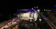 Zderzenie samochodów na 'krajówce'. Trzy osoby poszkodowane - zdjęcie 4