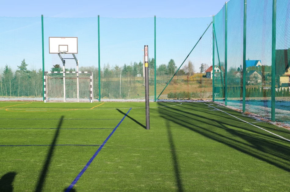 Przebudowa boiska sportowego w Starym Rybiu zakończona - zdjęcie 6