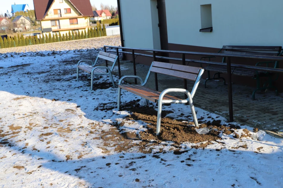 Przebudowa boiska sportowego w Starym Rybiu zakończona - zdjęcie 8