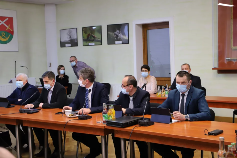 Obradowała XVI sesja Rady Gminy Limanowa - zdjęcie 14