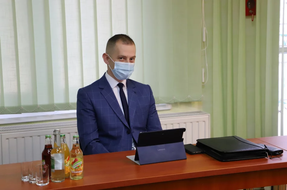 Obradowała XVI sesja Rady Gminy Limanowa - zdjęcie 18