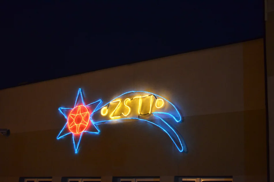 W ZSTI rozpalili świąteczną radość - zdjęcie 5