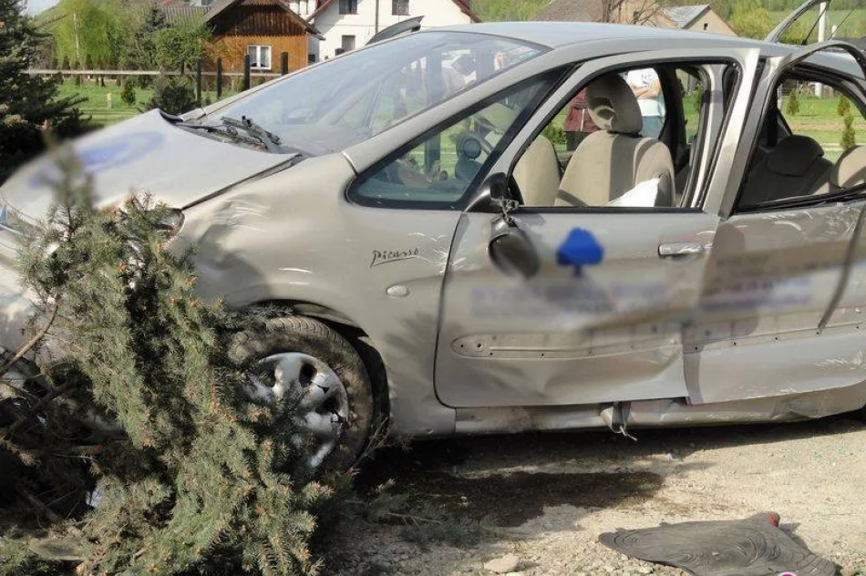 Dwie osoby ranne! Kierowca w szoku! - zdjęcie 2