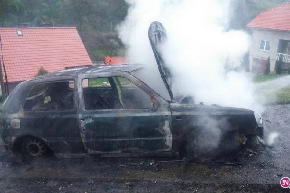Królowa Polska – pożar samochodu osobowego - zdjęcie 2