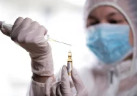 Dzisiejsze dane Ministerstwa Zdrowia o zakażeniach. W Anglii nowy wariant koronawirusa i możliwe dalsze restrykcje - zdjęcie główne