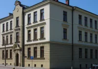 Były wikariusz oskarżony o molestowanie stanie przed sądem - zdjęcie główne