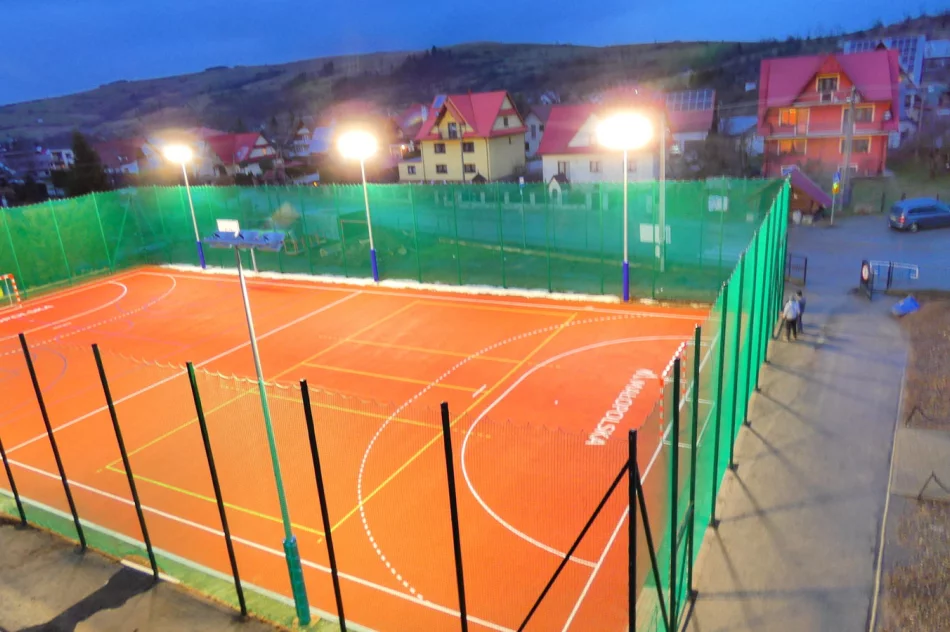Wielofunkcyjne boisko za pół miliona - zdjęcie 2