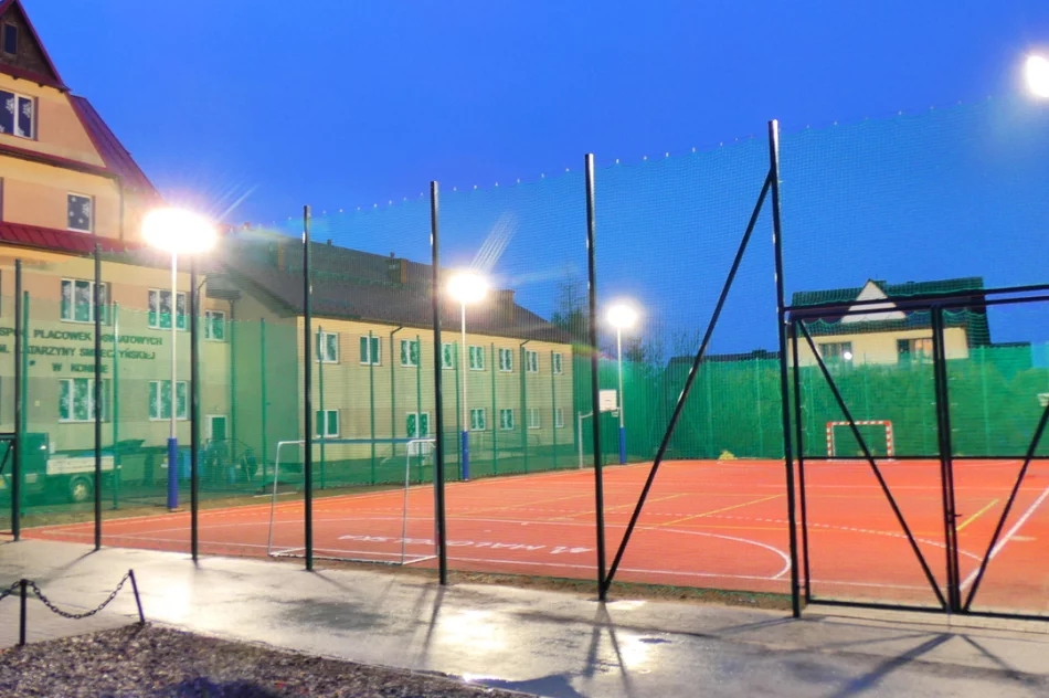 Wielofunkcyjne boisko za pół miliona - zdjęcie 3