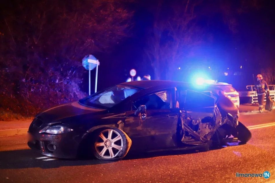 Na sprawcę nałożono mandat, drugiemu kierowcy zatrzymano prawo jazdy - był nietrzeźwy - zdjęcie 2