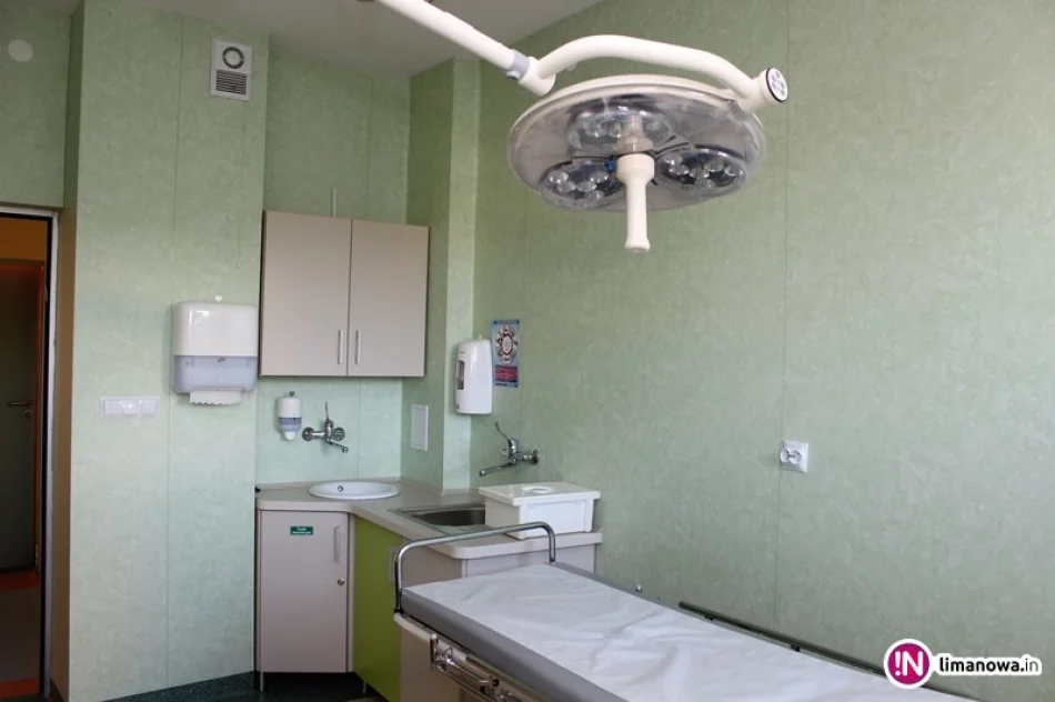 Wyremontowali salę zabiegową i gipsową, zakupiono też nowy sprzęt - zdjęcie 2