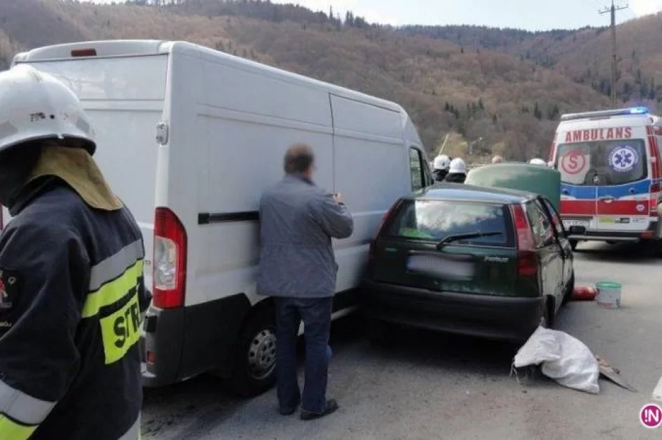 Żegiestów – zderzenie dwóch samochodów - zdjęcie 3