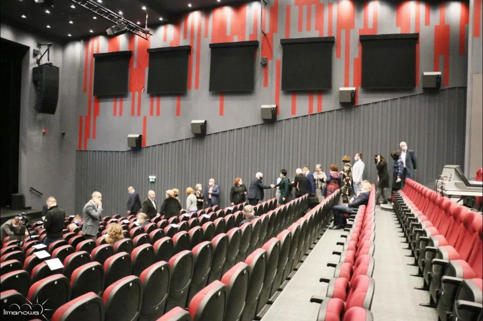 BUDŻET MIASTA 2021 PRZYJĘTY - zdjęcie 5