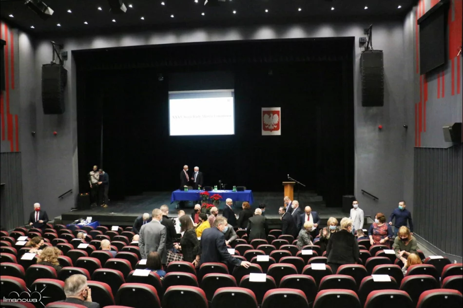 BUDŻET MIASTA 2021 PRZYJĘTY - zdjęcie 8