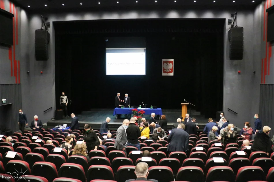 BUDŻET MIASTA 2021 PRZYJĘTY - zdjęcie 9