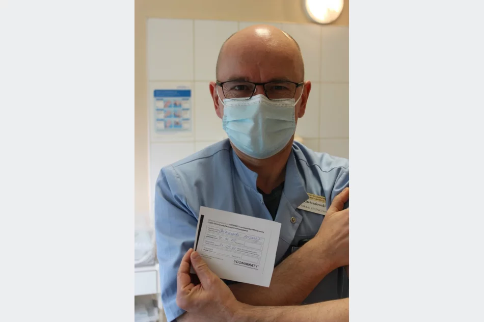 Pierwsi limanowscy medycy zaszczepieni przeciwko COVID-19 - zdjęcie 3