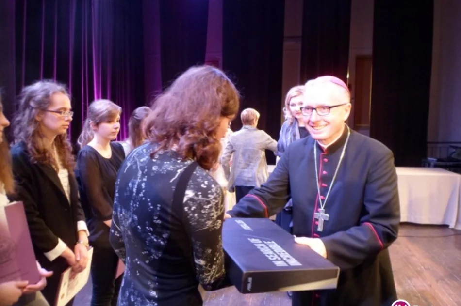 Rachela na ogólnopolskim podium Olimpiady Teologicznej - zdjęcie 3