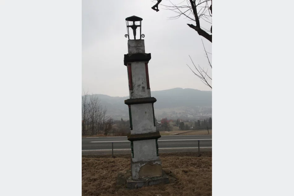 Kolejna kapliczka odzyskała dawny blask - zdjęcie 4