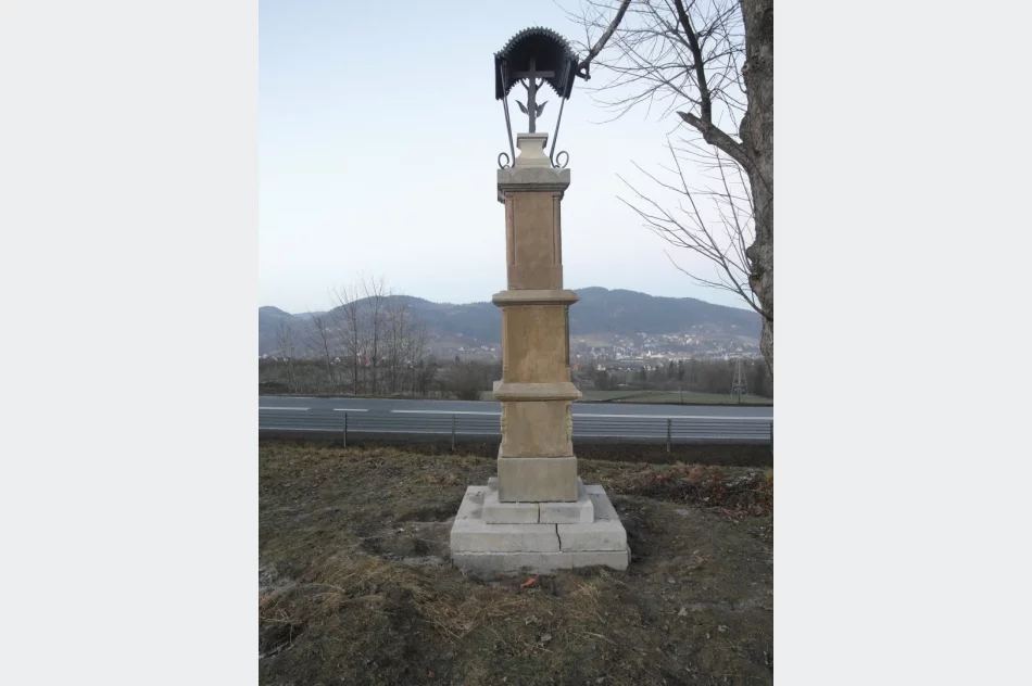 Kolejna kapliczka odzyskała dawny blask - zdjęcie 7