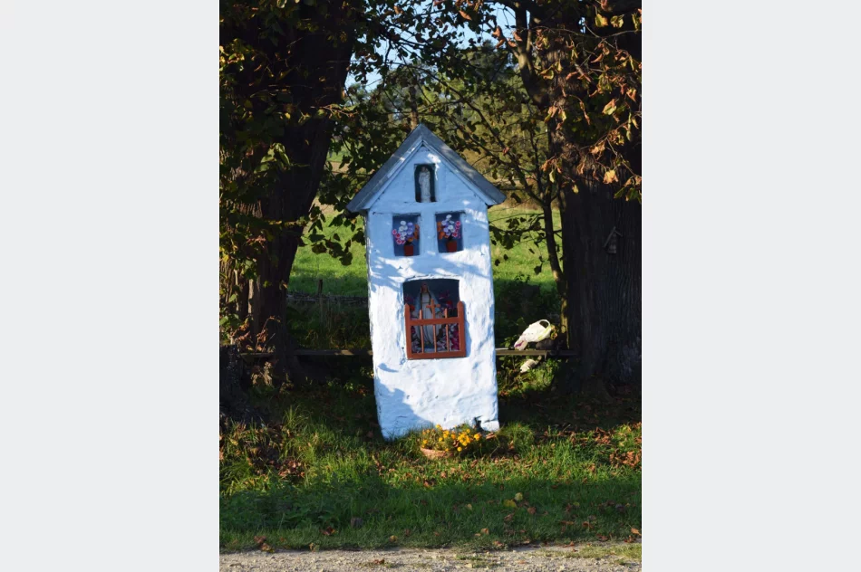 Wyremontowano 125-letnią kapliczkę - zdjęcie 2