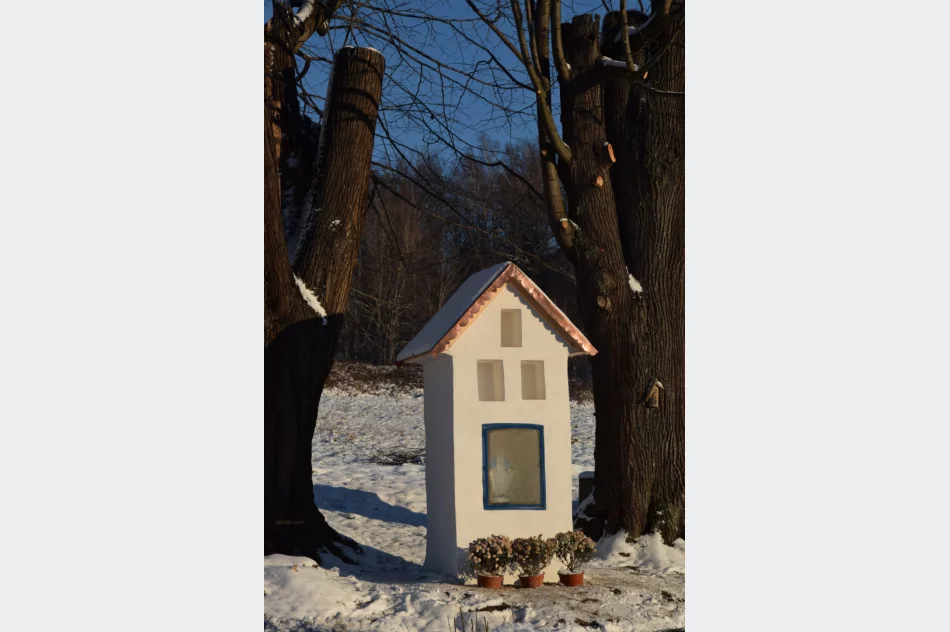 Wyremontowano 125-letnią kapliczkę - zdjęcie 8