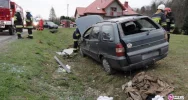 Samochód wypadł z drogi i wjechał do rowu - zdjęcie 2