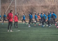 Sandecja wróciła do treningów i… podziękowała za współpracę wychowankowi KS Tymbark - zdjęcie główne