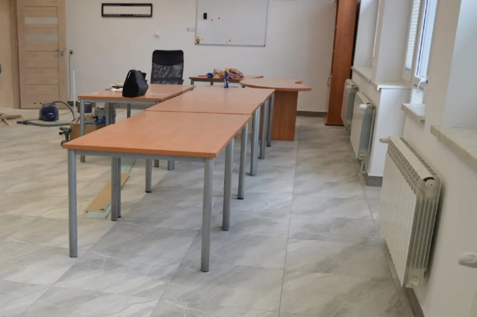 Wyremontowano pomieszczenia świetlicy przy dużym wsparciu mieszkańców - zdjęcie 7