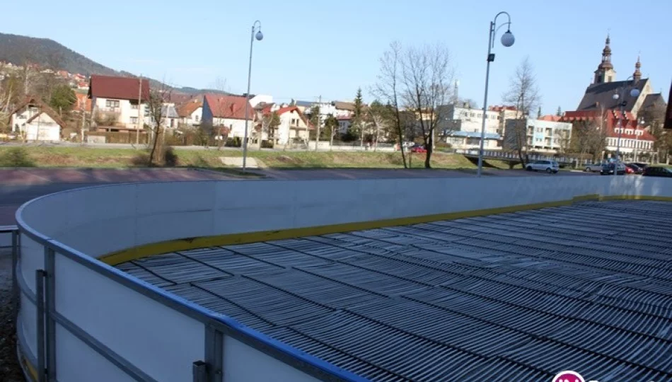 Wciąż zamknięte lodowisko zamiast skateparku - zdjęcie 1