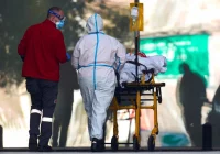 Nowy komunikat ministerstwa . Premier Francji: przez dwa tygodnie dłuższa godzina policyjna z powodu Covid-19 - zdjęcie główne