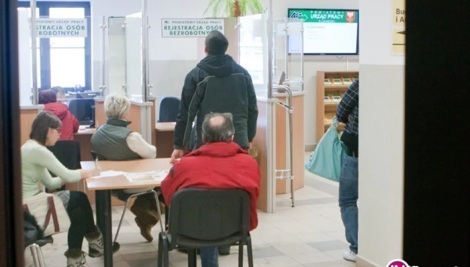 W lutym lekki wzrost stopy bezrobocia, w marcu będzie spadek. Bez pracy blisko 9000 osób - zdjęcie 1