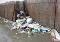 'Prywatny dworzec' i sterta śmieci - zdjęcie główne