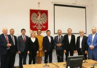 Samorządy chcą poznać zdanie mieszkańców - ankieta już dostępna - zdjęcie główne