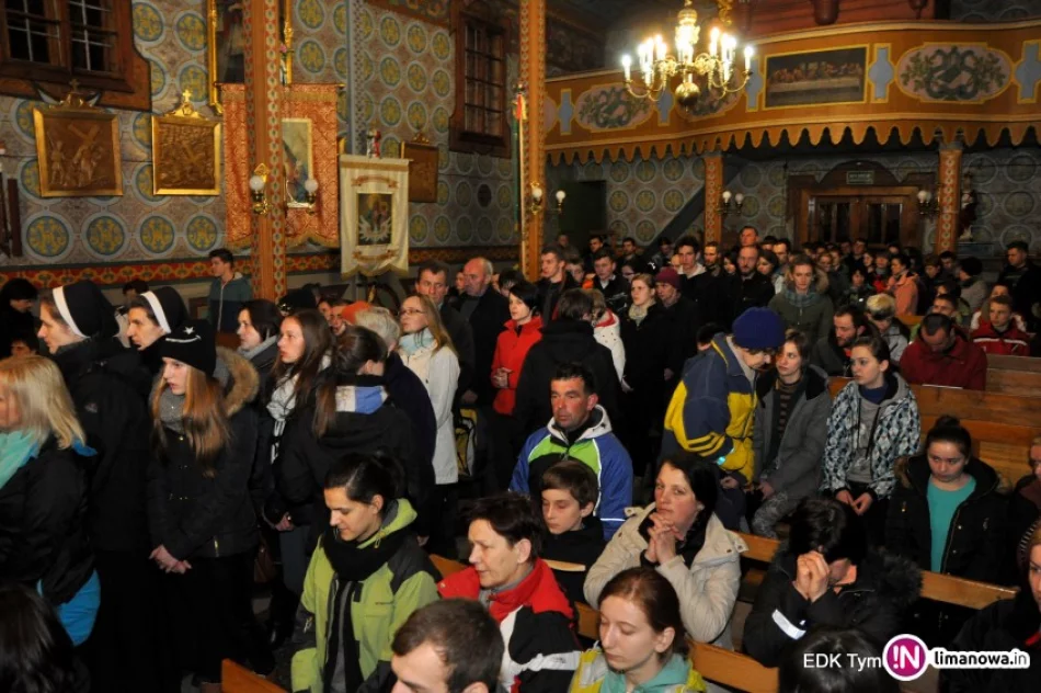 220 uczestników Ekstremalnej Drogi Krzyżowej - zdjęcie 2